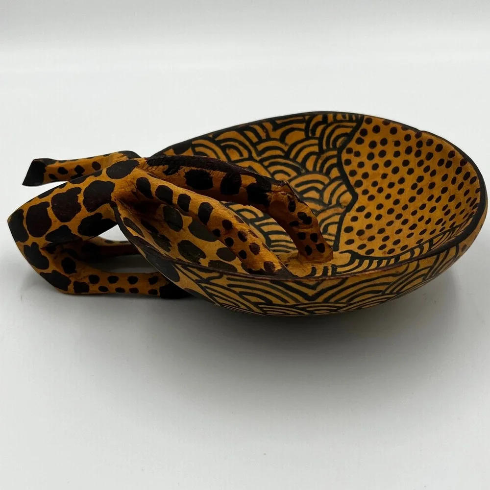 Hand Carved Wooden African Animal Bowls Giraffe Zebra Decorative Dish Set 2pc‎